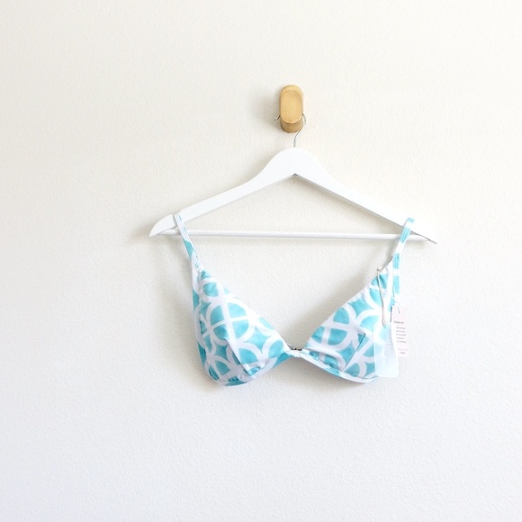 NEW! Kenny Flowers The Maldives Sporty Triangle Bikini Top Blue SZ S, M - Picture 11 of 16